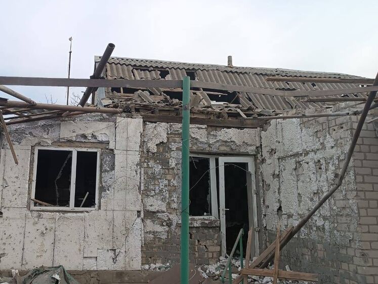 Оккупанты обстреляли Днепровские плавни в Херсоне и поселок Белозерка в области, есть погибшие 