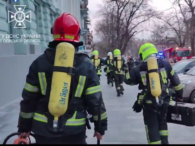 В Одессе горел театр, эвакуировали более 80 человек
