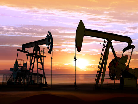 Єврокомісія заявила, що більшість країн "Великої сімки" не хоче знижувати поріг ціни на нафту