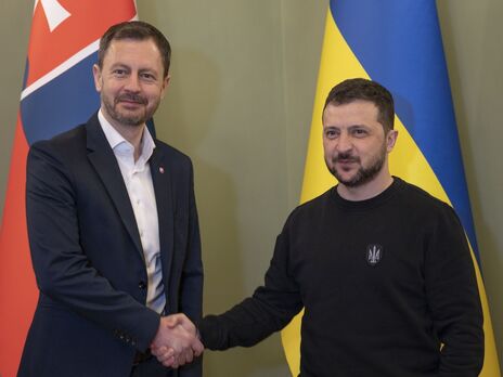 Зеленський обговорив із прем'єром Словаччини формулу миру й відновлення України