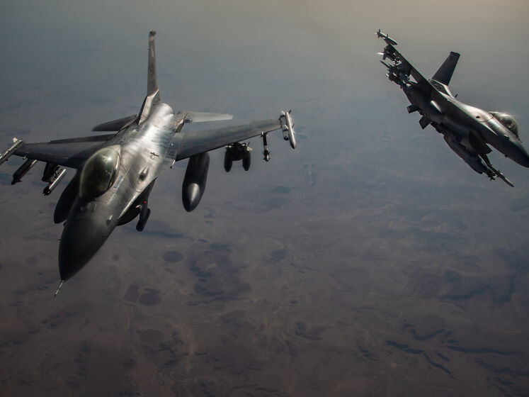 "Найскладніша, найдорожча система". Для чого Україні потрібні F-16 і чи є альтернатива американським винищувачам