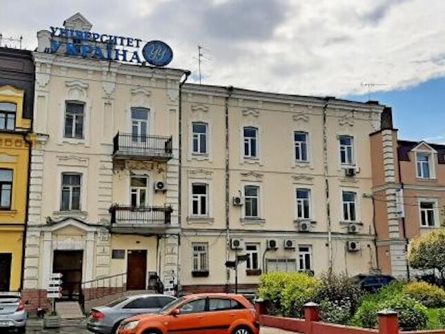 Університет "Україна" використовує комунальну будівлю на свій розсуд – ЗМІ