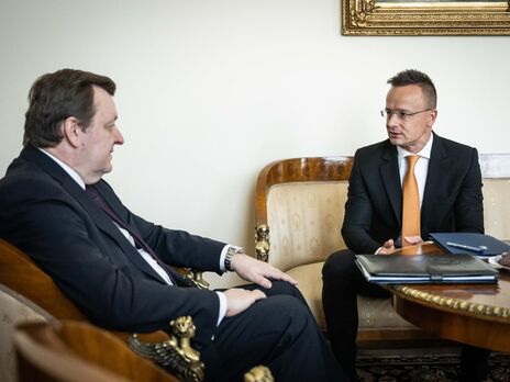 Сийярто в Будапеште встретился с главой МИД Беларуси ради 