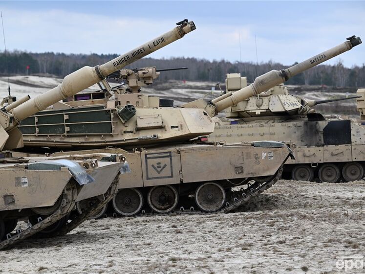 Моравецький заявив, що в Польщі хочуть налагодити виробництво снарядів для танків Abrams зі збідненим ураном