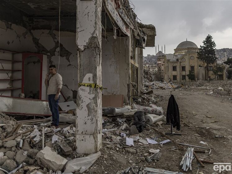 Кількість жертв землетрусів у Туреччині перевищила 50 тис., кожен сьомий загиблий – мігрант