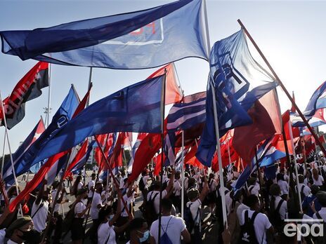 Куба впервые за 64 года отменила традиционный первомайский парад из-за экономических проблем