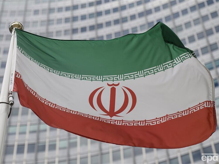 В Иране за "богохульство" повесили двух человек