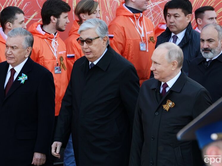 Кремль 9 мая обеспечил Путина "живым щитом" в виде "нескольких зависимых президентов" &ndash; ГУР МО