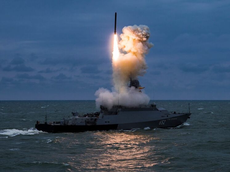 Росія вивела в Азовське море носій "Калібрів" – ВМС ЗСУ