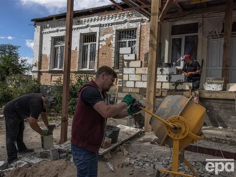 Кабмин выделил 4,4 млрд грн на восстановление поврежденного жилья, максимальная сумма выплат на ремонт – 200 тыс. грн
