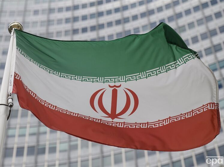 Зеленский предложил Раде ввести санкции против Ирана на 50 лет