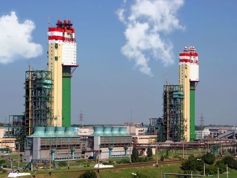 Одесский припортовый завод заявил о временной остановке производства