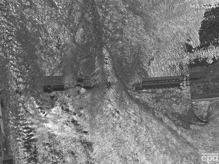 Рівень води в Каховському водосховищі й далі знижується і протягом доби впав на метр – "Укргідроенерго"