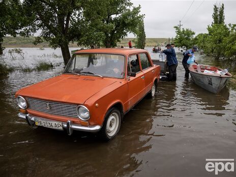 Вода в Херсонской области продолжает падать. Затоплено 28 населенных пунктов на обоих берегах Днепра – оперативный штаб