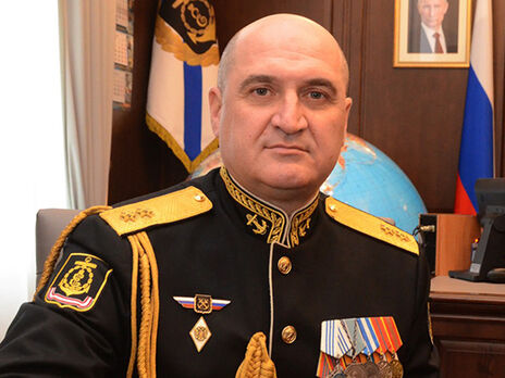 СБУ повідомила про підозру колишнього командувача ЧФ РФ за наказ бомбардувати 