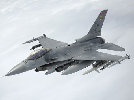 Україна може отримати винищувачі F-16 до кінця року – Білий дім