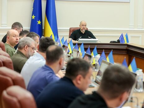 Кабмін виділив 3,5 млрд грн на відновлення у восьми областях України, усього вже виділено регіонам понад 25 млрд грн – Шмигаль