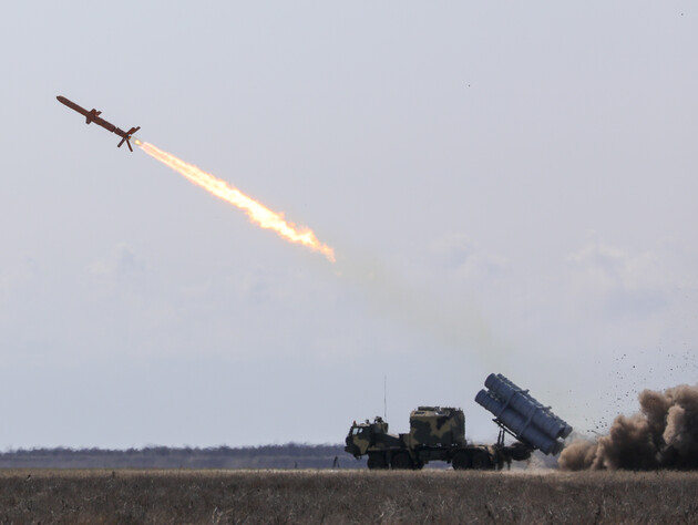 Впервые в истории. Российская С-400 в Крыму была уничтожена украинской ракетой 