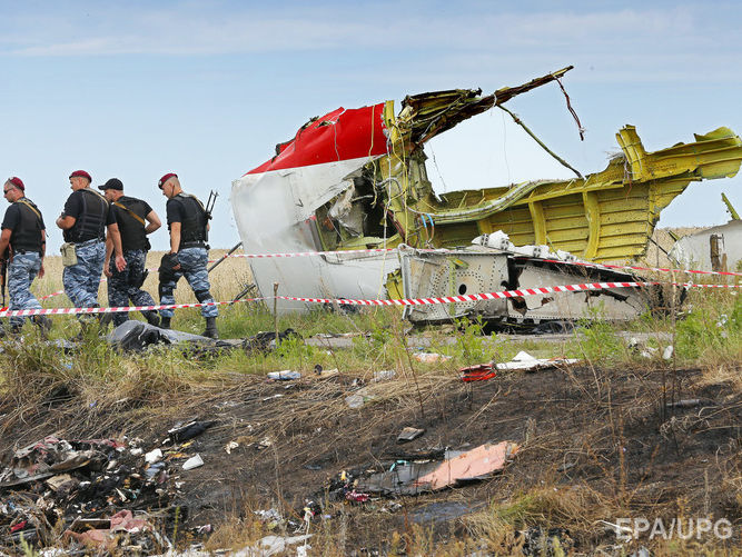 В аэропорту Амстердама задержали двух голландцев с человеческими останками и вещами с рейса MH17