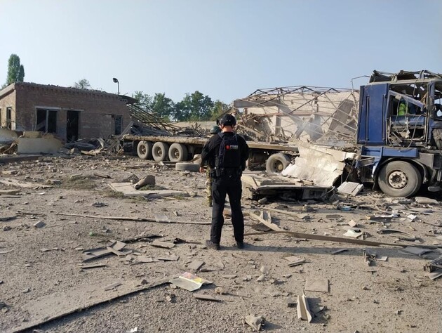 Один загиблий і 16 поранених у Херсонській області, у Харківській і Донецькій областях окупанти скидали авіабомби. Зведення ОВА за добу