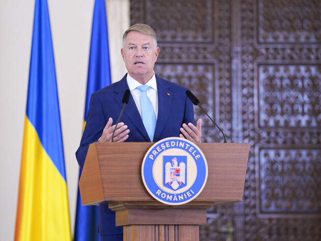 Черное море должно оставаться открытым – президент Румынии