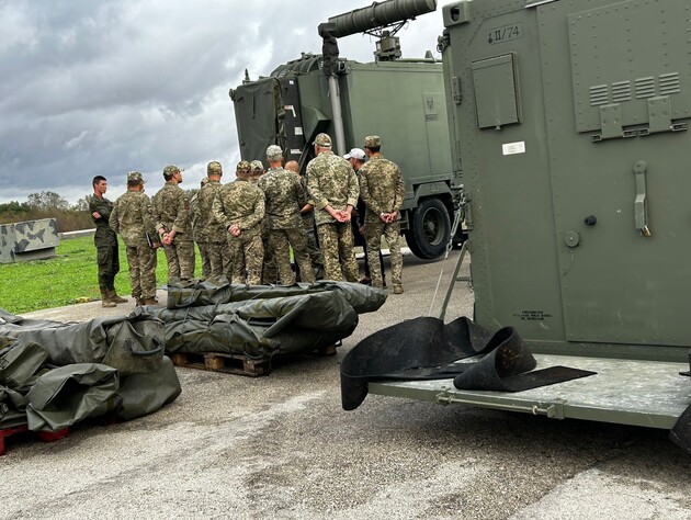 Новая группа украинских военных приехала в Испанию для обучения использованию ЗРК HAWK