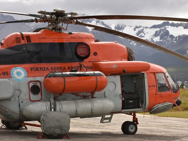 СМИ сообщили, что Аргентина после визита Зеленского может передать Украине два российских вертолета 