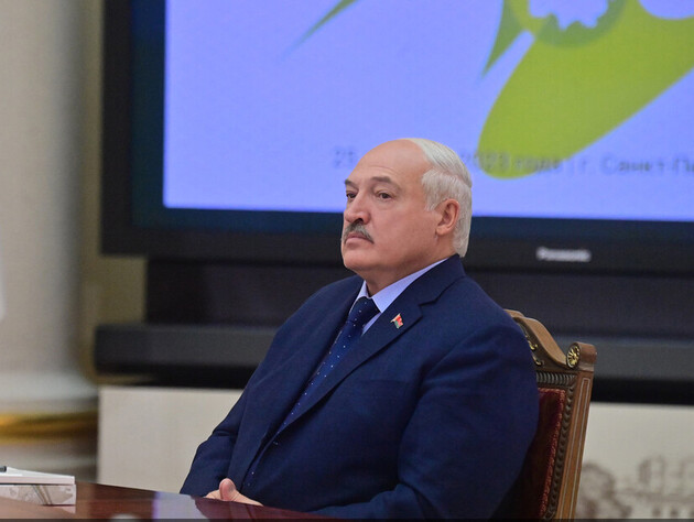 Лукашенко заявил, что Беларусь уже получила все обещанное Россией ядерное оружие