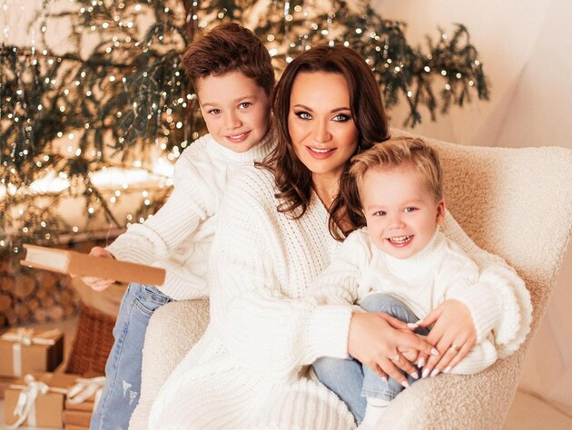 Саливанчук показала новую фотосессию со своими детьми, но без супруга-нардепа