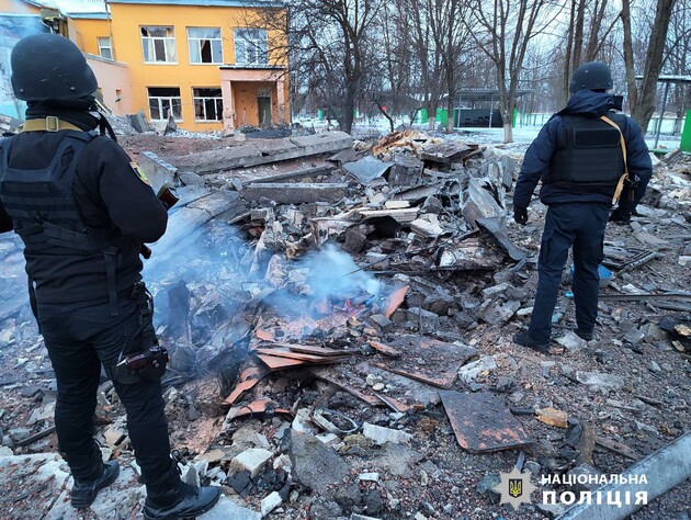 Ранкова атака на Харків: поліція показала наслідки обстрілу