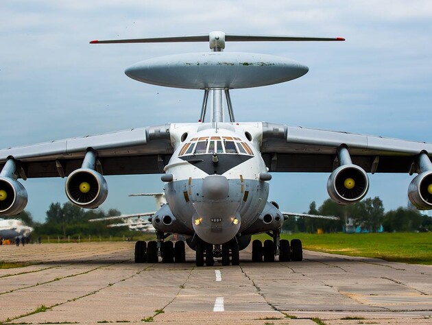 В российском самолете А-50 погибло 11 или 12 военных специалистов – журналист