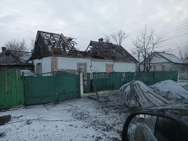 Росіяни обстріляли Курахове, серед місцевих жителів є загиблий і поранений – Донецька обладміністрація
