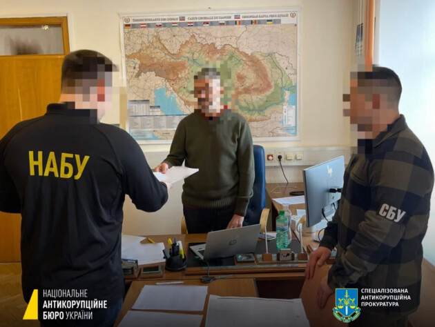 Двох ексдепутатів Одеської облради підозрюють у крадіжці 32 барж Дунайського пароплавства