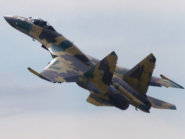 Российские самолеты уронили еще две бомбы в Белгородской области – росСМИ