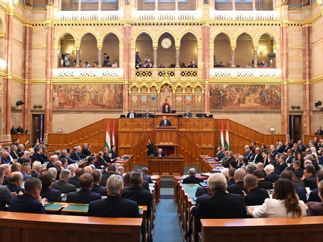 Парламент Угорщини може розглянути заявку на вступ Швеції в НАТО 5 лютого. Опозиція ініціювала засідання, але не вірить в участь більшості