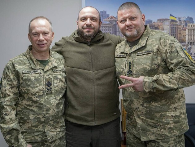 Умєров відрекомендував Генштабу нового головнокомандувача ЗСУ Сирського й подякував за лідерство Залужному
