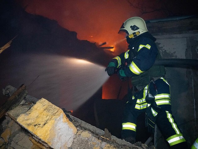 В Одесі приліт, спалахнув житловий будинок, є постраждалі – ОВА