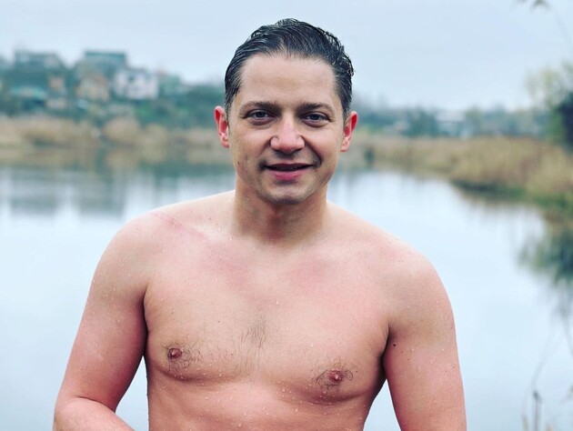 Названа причина смерти 32-летнего блогера Ворожко. Его семья обвиняет руководство спортклуба, в бассейне которого он был найден мертвым