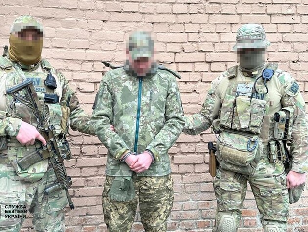 СБУ затримала мобілізованого жителя Дніпропетровської області, підозрюваного в передаванні окупантам даних про позиції ЗСУ