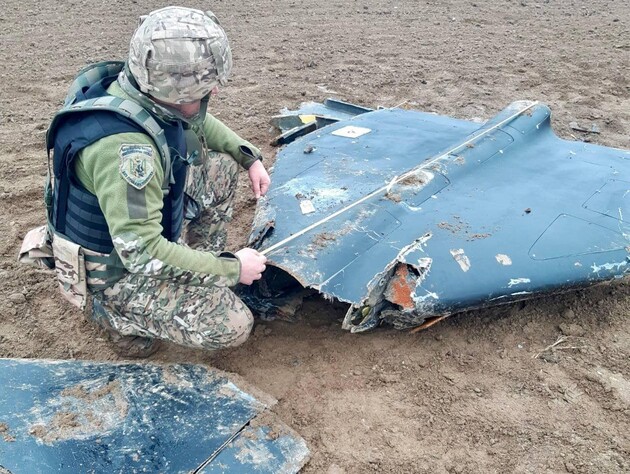 У Вінницькій області знайшли російський Shahed, що не розірвався, із бойовою частиною вагою приблизно 50 кг. Фото