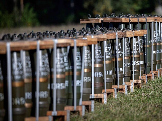 Германия передаст Украине 100 тыс. своих снарядов и оплатит поставку еще 180 тыс., найденных Чехией – Писториус