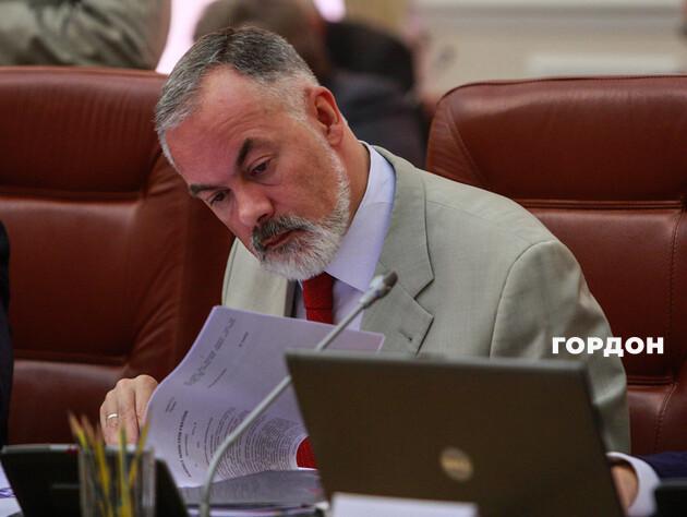 Суд оголосив заочні вироки посадовцям часів Януковича Табачнику й Вороні