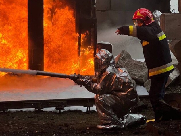 В Івано-Франківській області загасили пожежу після удару Shahed по критичній інфраструктурі – ДСНС