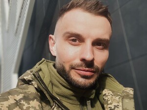 Ведучий Дрималовський, який після мобілізації служить у десантних військах, показав нове селфі з фронту