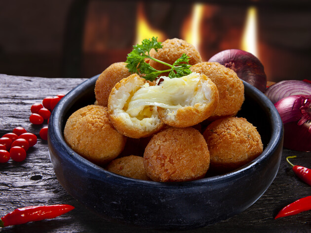 Картофельные шарики с сыром. Рецепт от Хименеса-Браво