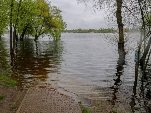В Киеве снова поднялась вода в Днепре, это самый высокий уровень этой весной – КГВА 