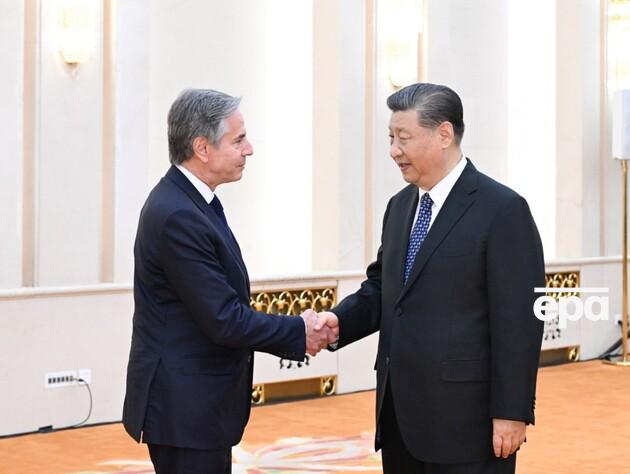 Блінкен зустрівся зі Сі Цзіньпіном, висловивши стурбованість щодо втручання Китаю у вибори в США та підтримки Пекіном Кремля