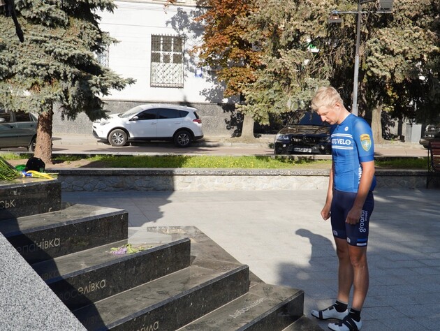 Эстонский депутат-велосипедист: Я видел все ужасные вещи, которые россияне здесь натворили. Я должен сделать все возможное, чтобы помочь Украине и принести мир в Европу