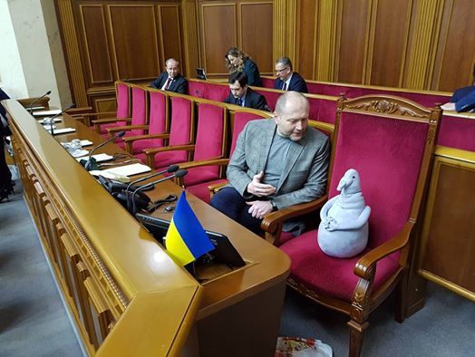 Борислав Береза повідомив, що в сесійній залі Ради з'явився Почекун
