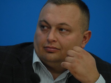 Социолог Антипович: Донбасс уважал бы Киев значительно больше, если бы тот демонстрировал силу